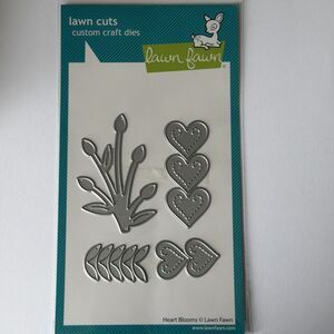 Lawn Fawn "Heart Blooms" Die Cuts LF3958
